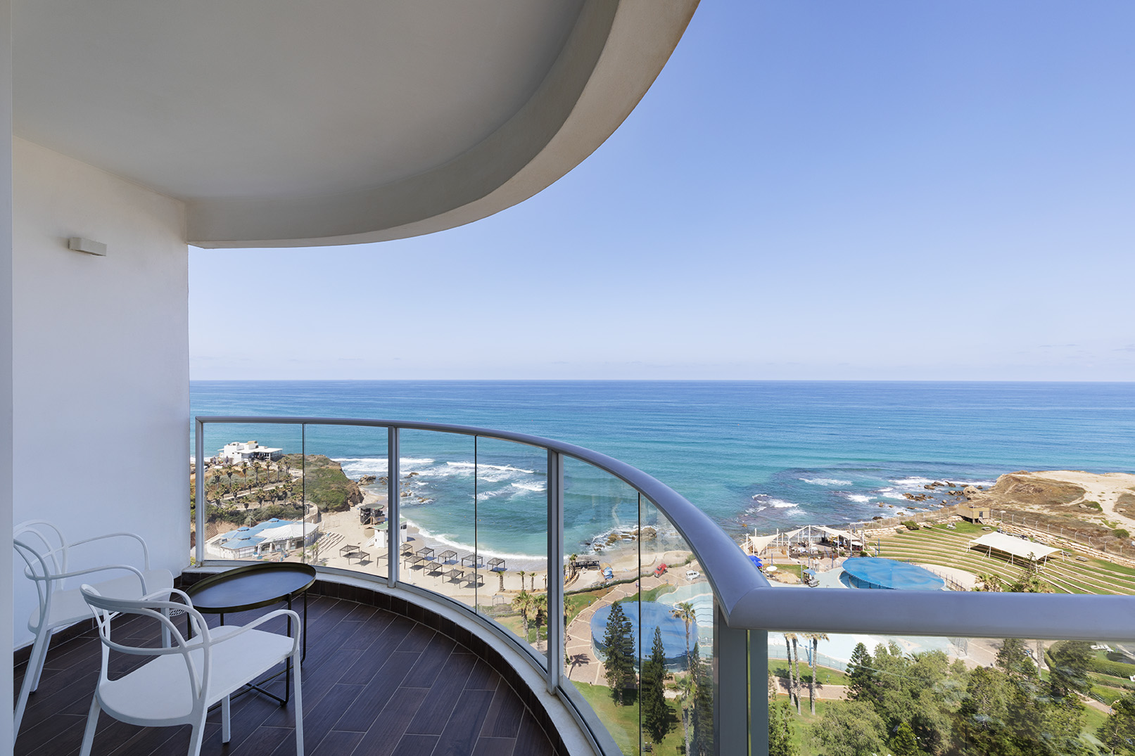 חדר דלאקס רמדה חדרה