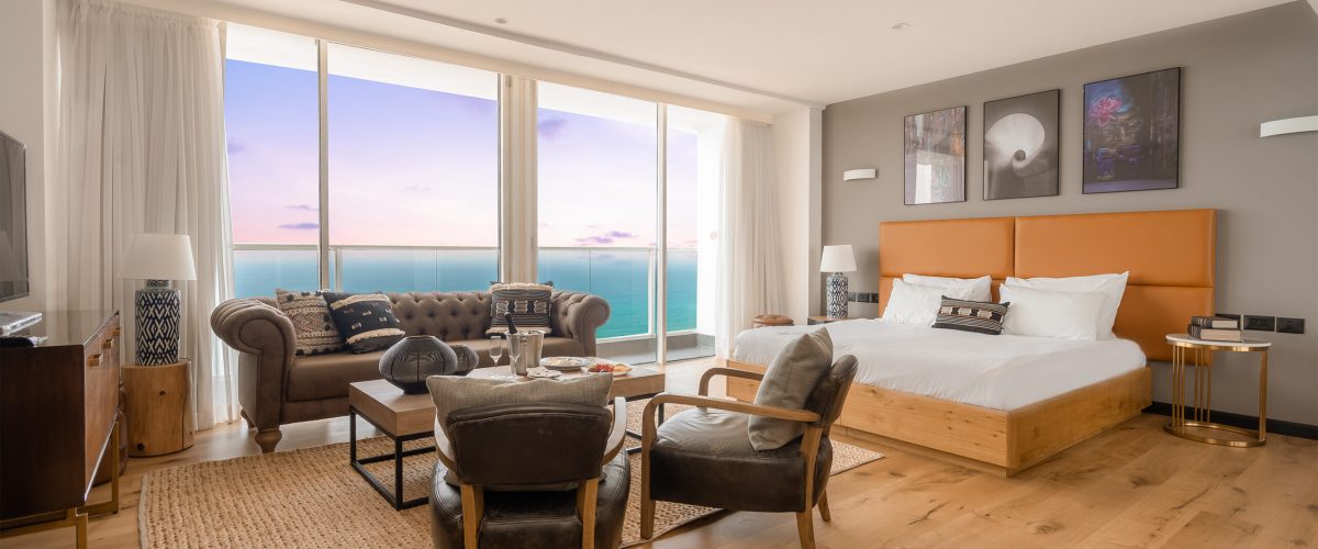 סוויטת פרימיום רמדה חדרה